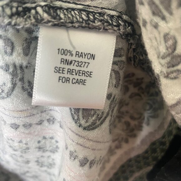 Croft & Barrow Button Up Top Womens L Black White Abstract 3/4 Sleeve Lightweig - Picture 5 of 12